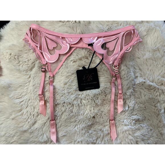 RARE🔥Honey Birdette HEARTS🩷 Pink Pink Faux Leather Garter Suspender Belt Small - Picture 1 of 4